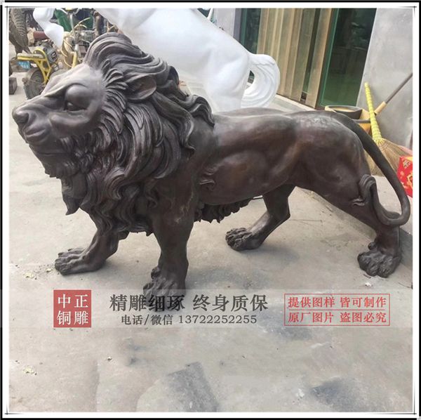 銅鑄獅子