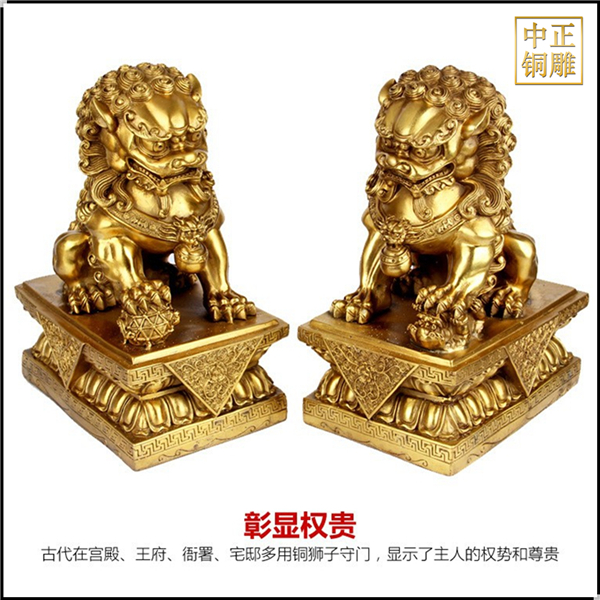 彰顯權(quán)貴銅獅子.jpg