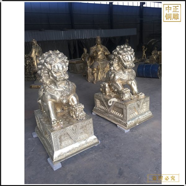 高1米2紫銅色宮門(mén)獅一對(duì)
