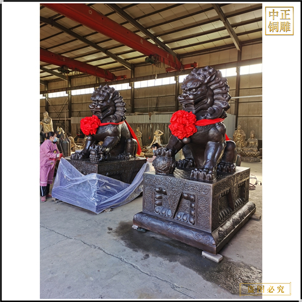 純銅保宅宮門(mén)獅子一對(duì)