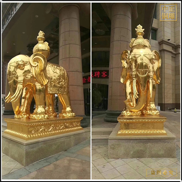 企業(yè)門(mén)口貼金銅大象敗家.jpg